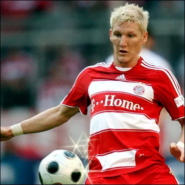 Schweinsteiger montre les crocs