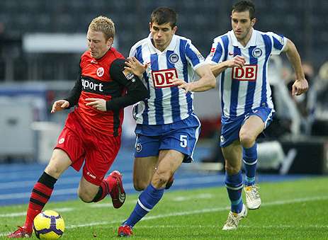 Le Hertha fait le mur