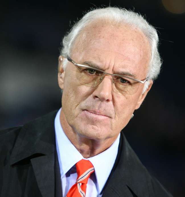 Beckenbauer clashe Robinho