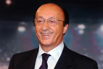 Moggi se fait Blanc