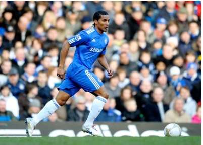 Portsmouth flingue Malouda