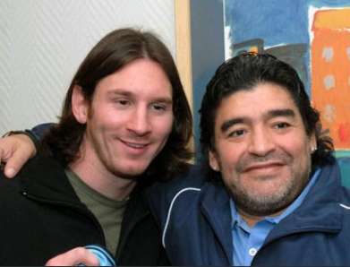 Messi : «Maradona est le plus grand»