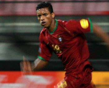 Nani, la blessure en carton ?