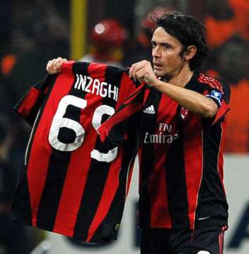 Et Pippo entra