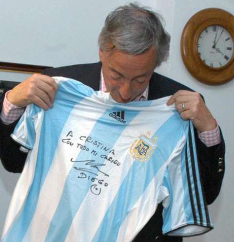 Nestor Kirchner, une vie en ciel et blanc