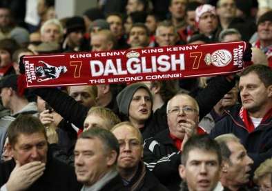 Dalglish prolongé par les fans?