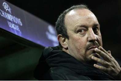 Benitez contre-attaque