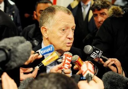 Aulas s&rsquo;en prend à TF1