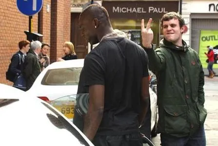 Photo: Balotelli insulté