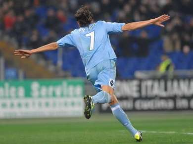 Le frère de Cavani se fait mousser