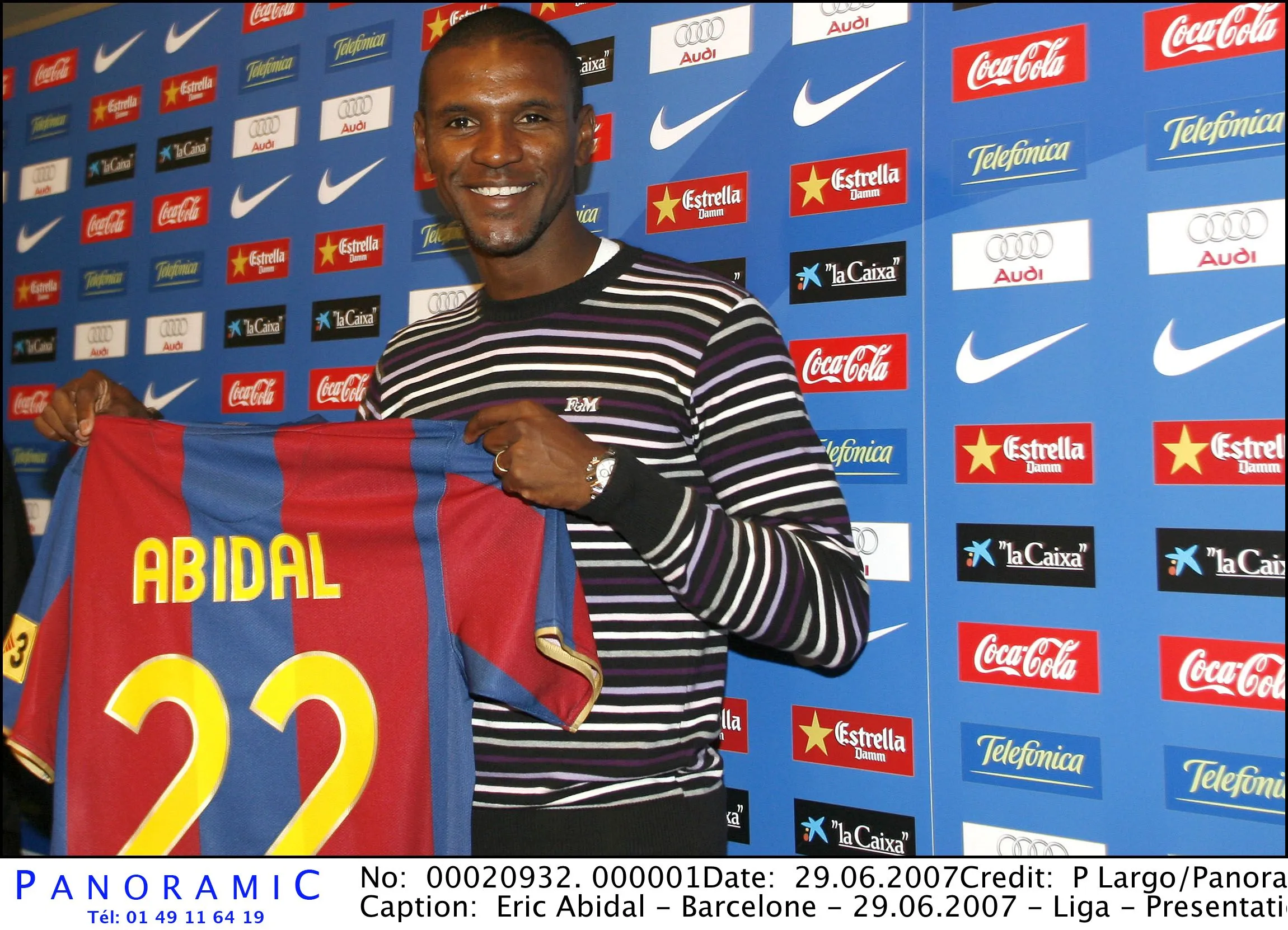 Abidal : les maillots se vendent