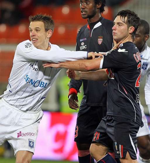 Auxerre/Monaco, colosses en péril