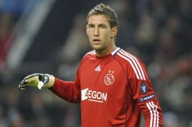 Stekelenburg pour remplacer Van der Sar ?