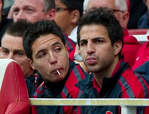 Photo : Nasri et Fabregas tirent le gueule