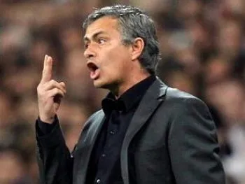 Mourinho contre-attaque