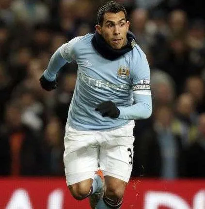 Tevez prépare le terrain