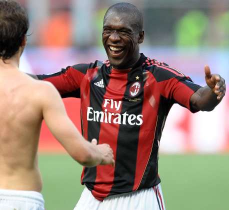 Seedorf prolonge