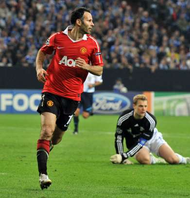 Giggs va atteindre le million