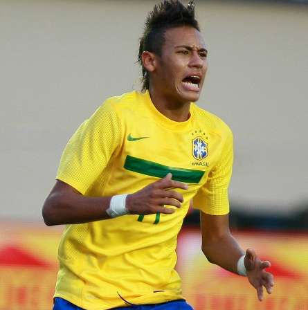 Mercato : Cinq clubs sur Neymar