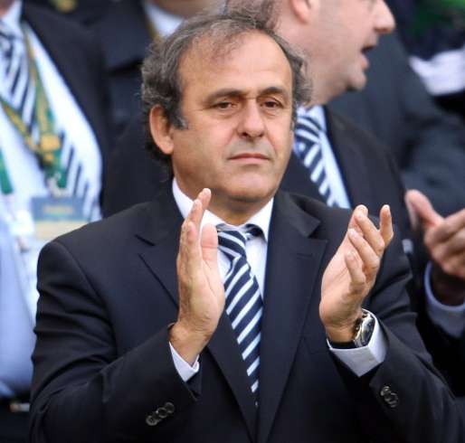 Platini va voir les Grecs