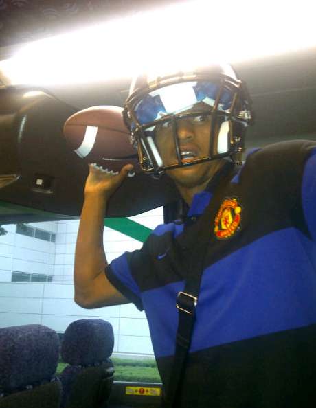 Photo : Nani, en mode NFL