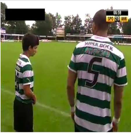 Photo : Gulliver joue au Sporting Portugal