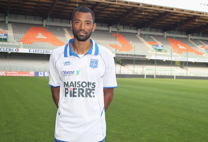 Photo : Edouard Cissé à Auxerre