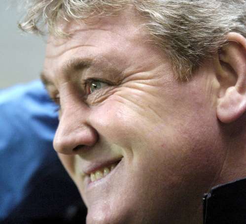 Les prétextes de Steve Bruce