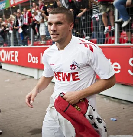 Podolski kiffe ses supporters