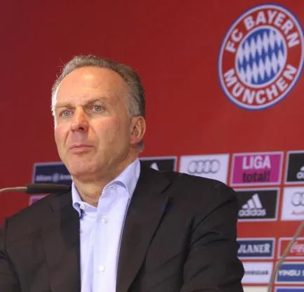 Rummenigge allume l&rsquo;UEFA