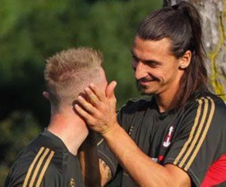 Photo: Zlatan et son nouveau copain