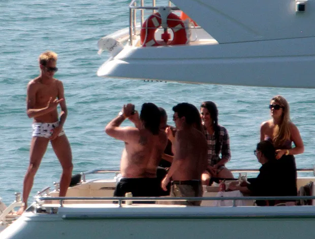 Photo : Neymar teste un yacht