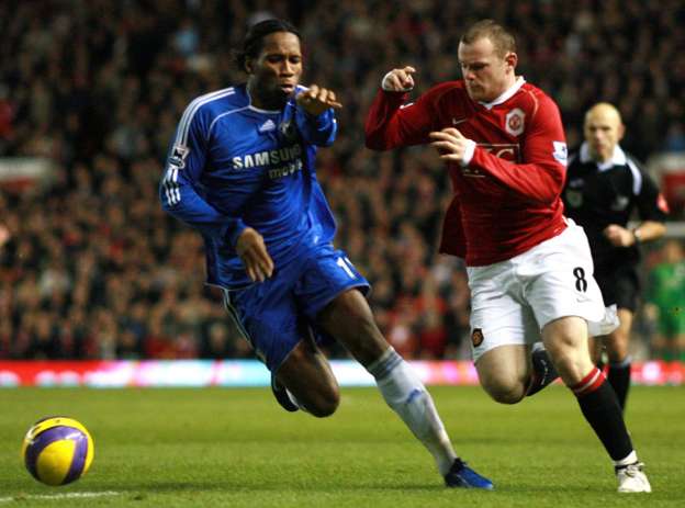 Rooney charrie Drogba