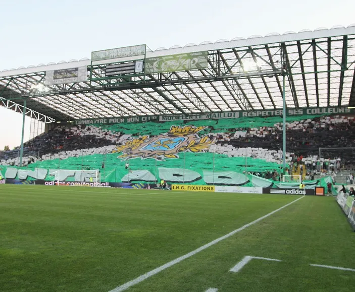 La LFP ferme les tribunes stéphanoises