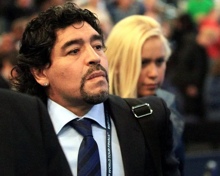 Maradona marchande avec le fisc italien