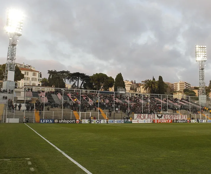 L’OGC Nice imite le Bayern