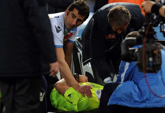 Photo : Blessure de l’arbitre