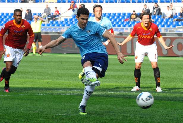 Fin de saison pour Hernanes