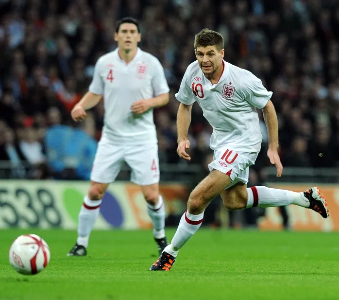 Steven Gerrard a déjà la tête au Mondial 2014