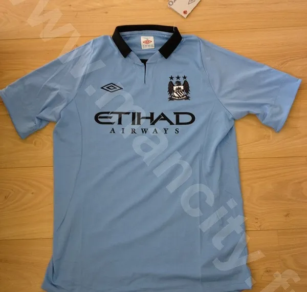 Photo : le nouveau maillot de City