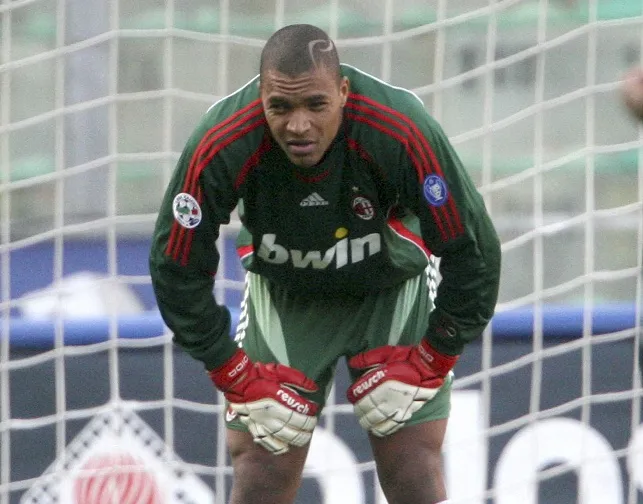 Dida remet les gants