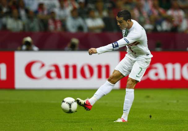 Cristiano Ronaldo envoie le Portugal en demie !