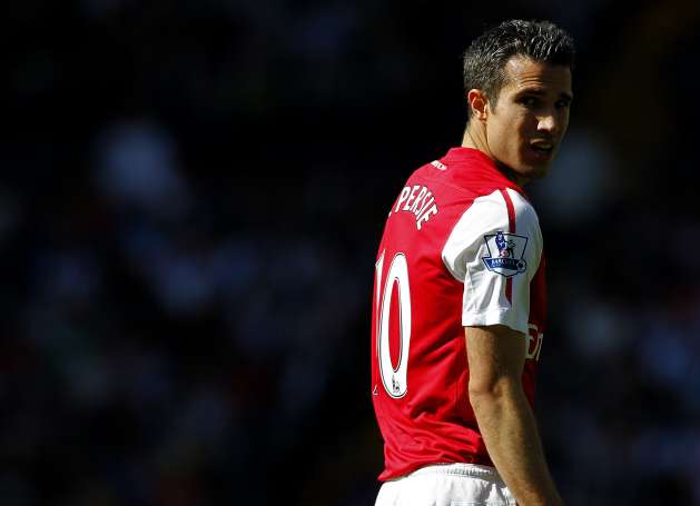 Quelle destination pour Robin van Persie ?