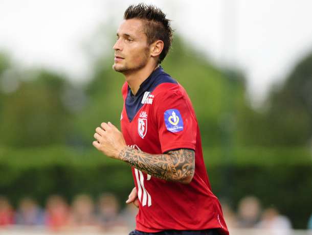 Le « ni oui ni non » de Mathieu Debuchy