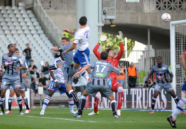 L&rsquo;Olympique lyonnais vire en tête