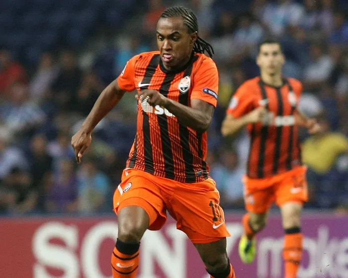 Le Shakhtar assure, Cluj surprend