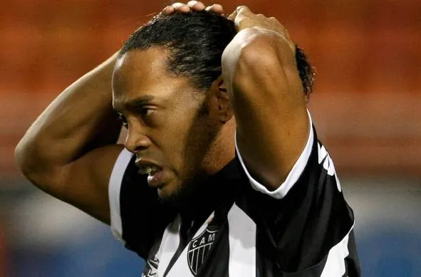 Ronaldinho prend un match