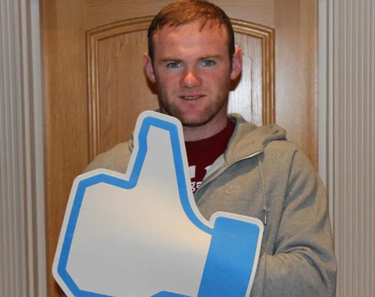 Top 10 :  Facebook de footballeurs