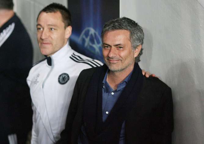 Mourinho défend Terry