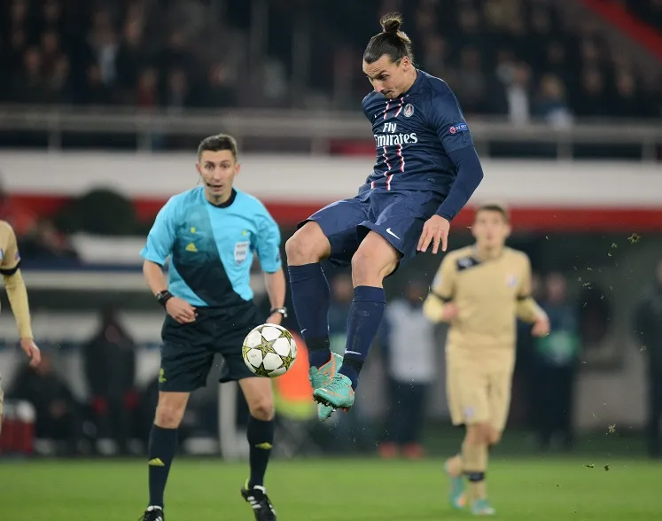 Zlatan, l’homme aux 11 positions